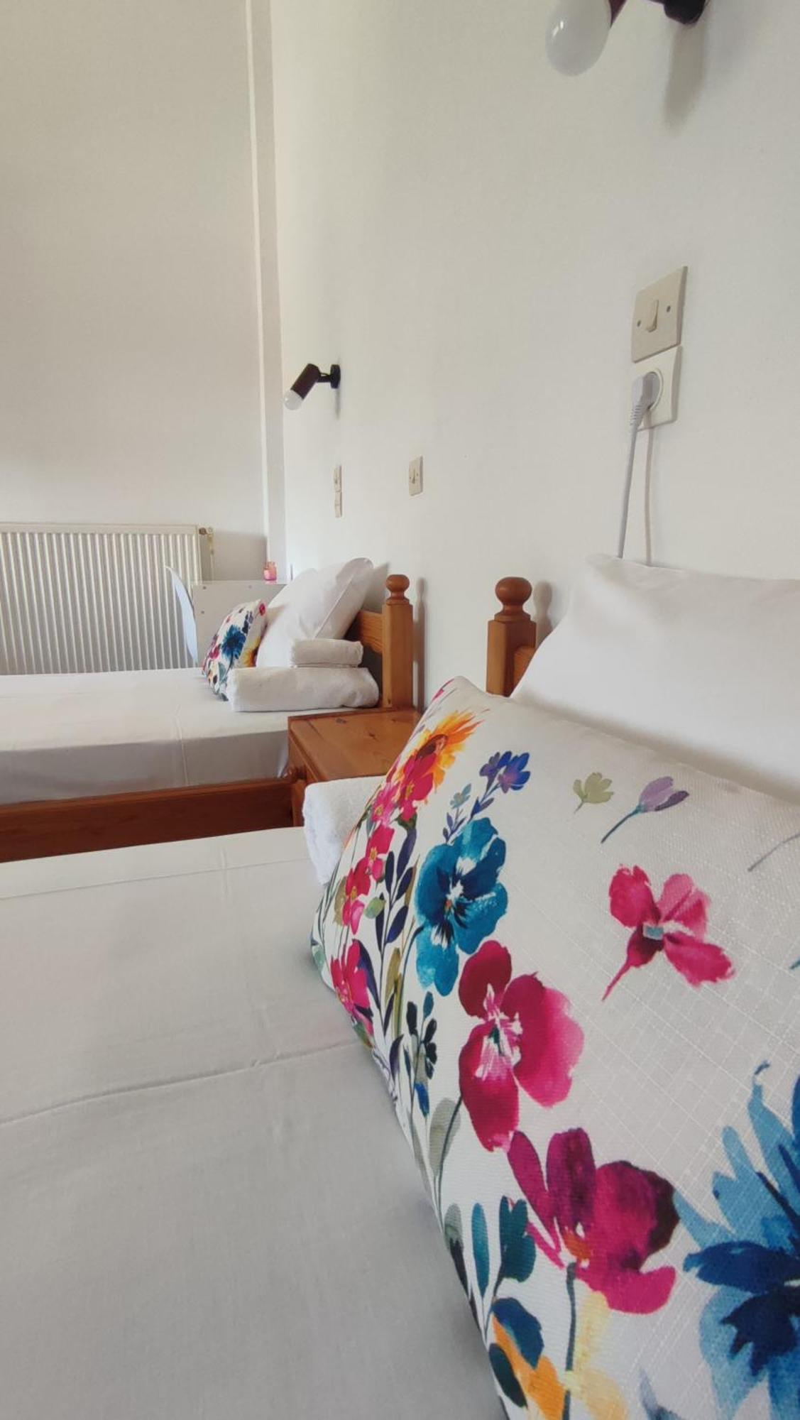 Petralonia Apartment Mytilene Ngoại thất bức ảnh