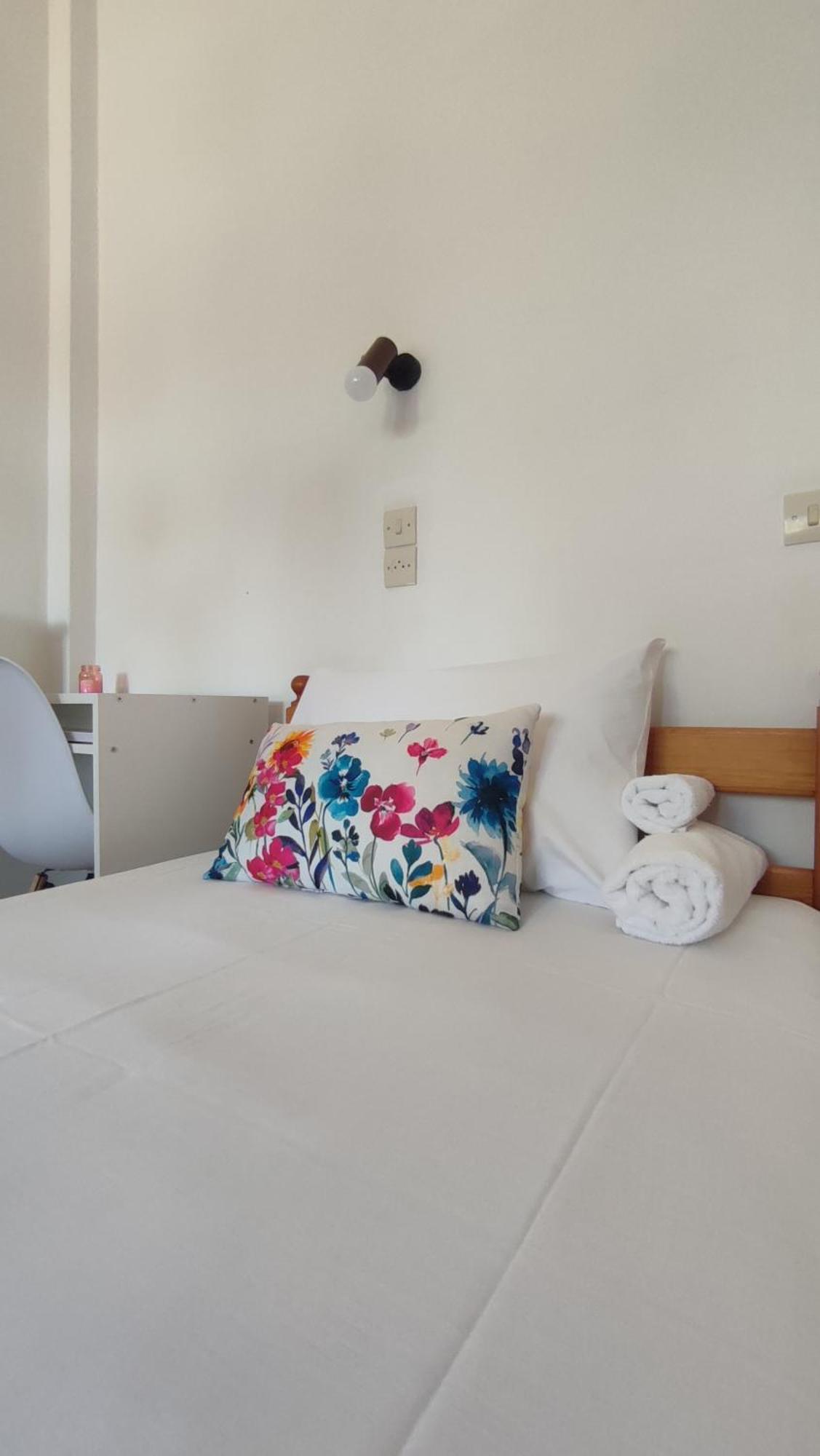 Petralonia Apartment Mytilene Ngoại thất bức ảnh
