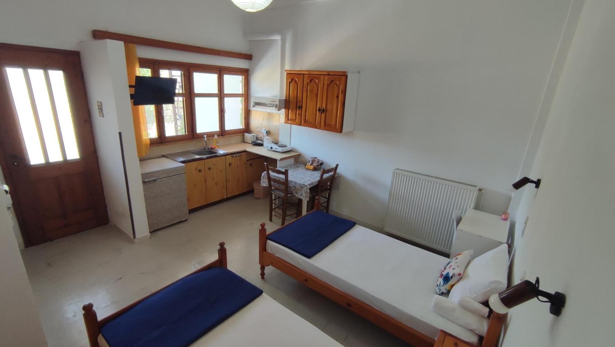 Petralonia Apartment Mytilene Ngoại thất bức ảnh