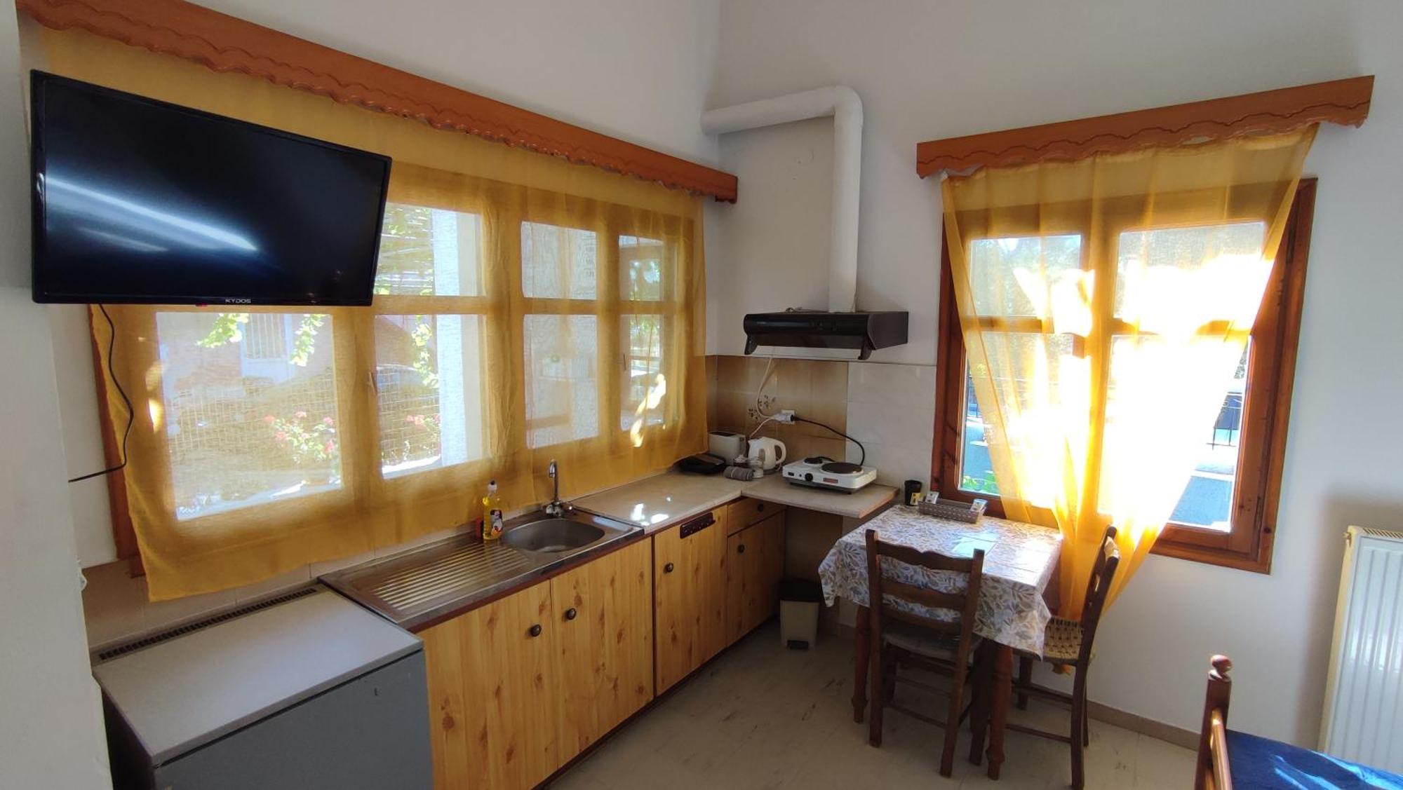 Petralonia Apartment Mytilene Ngoại thất bức ảnh