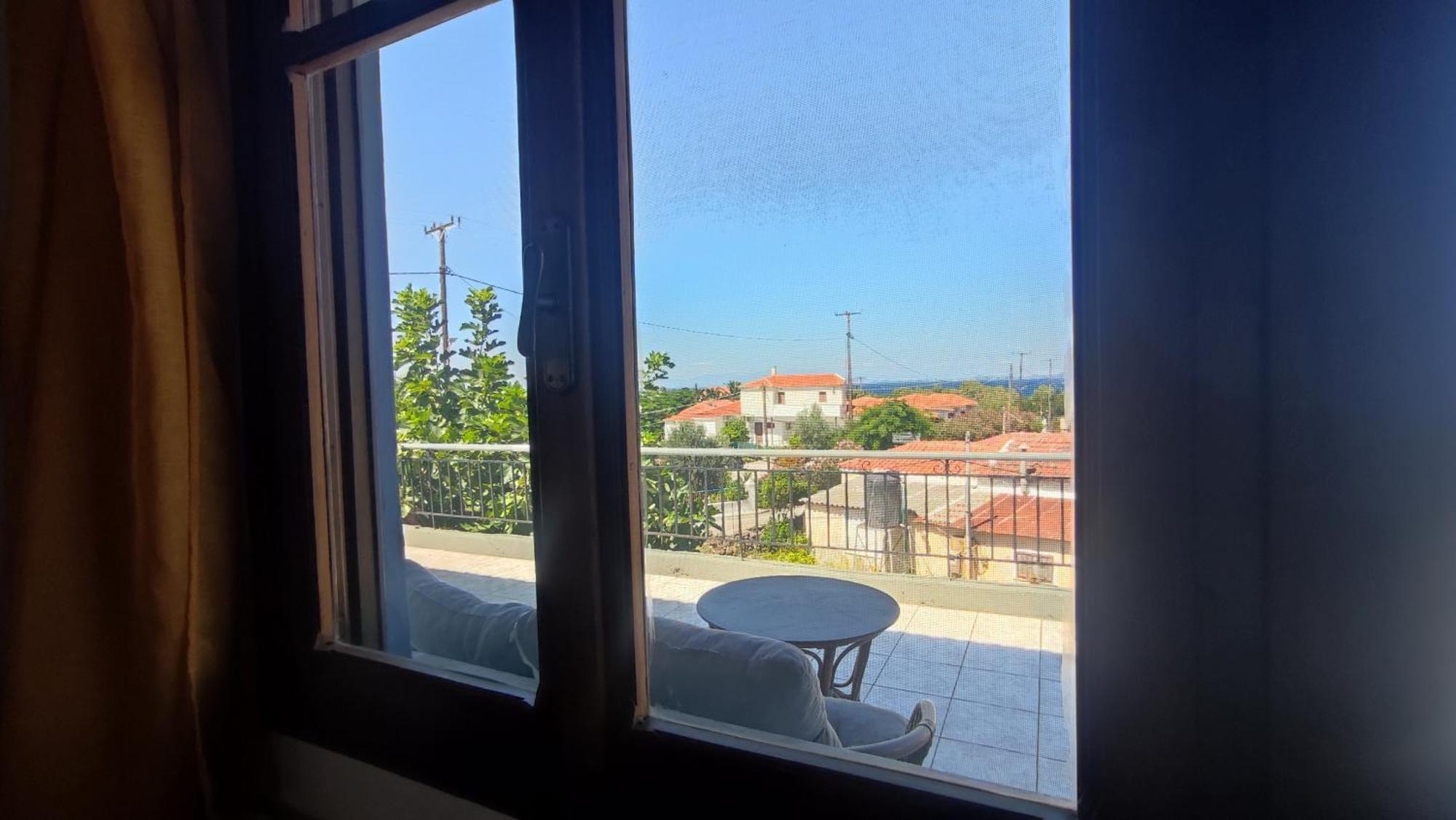 Petralonia Apartment Mytilene Ngoại thất bức ảnh