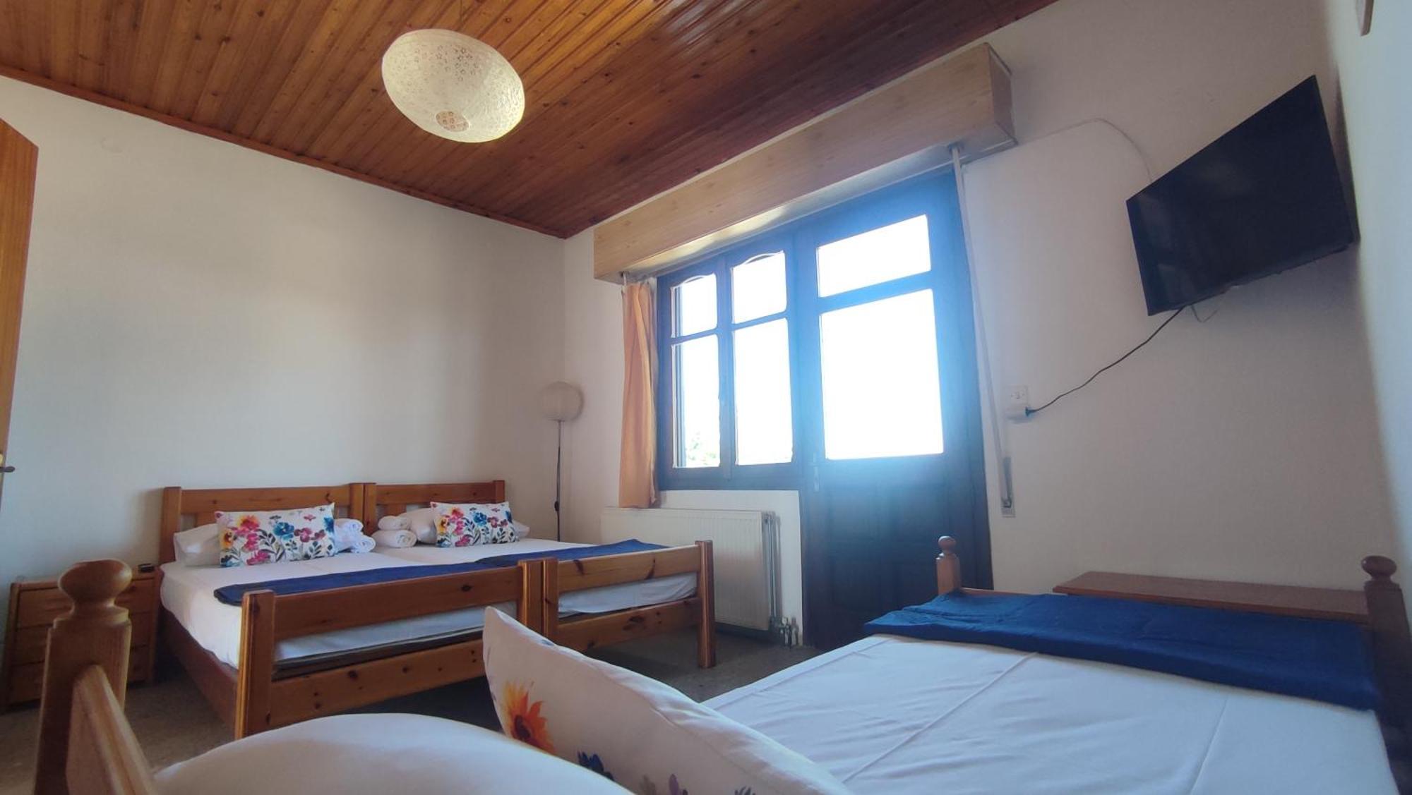 Petralonia Apartment Mytilene Ngoại thất bức ảnh
