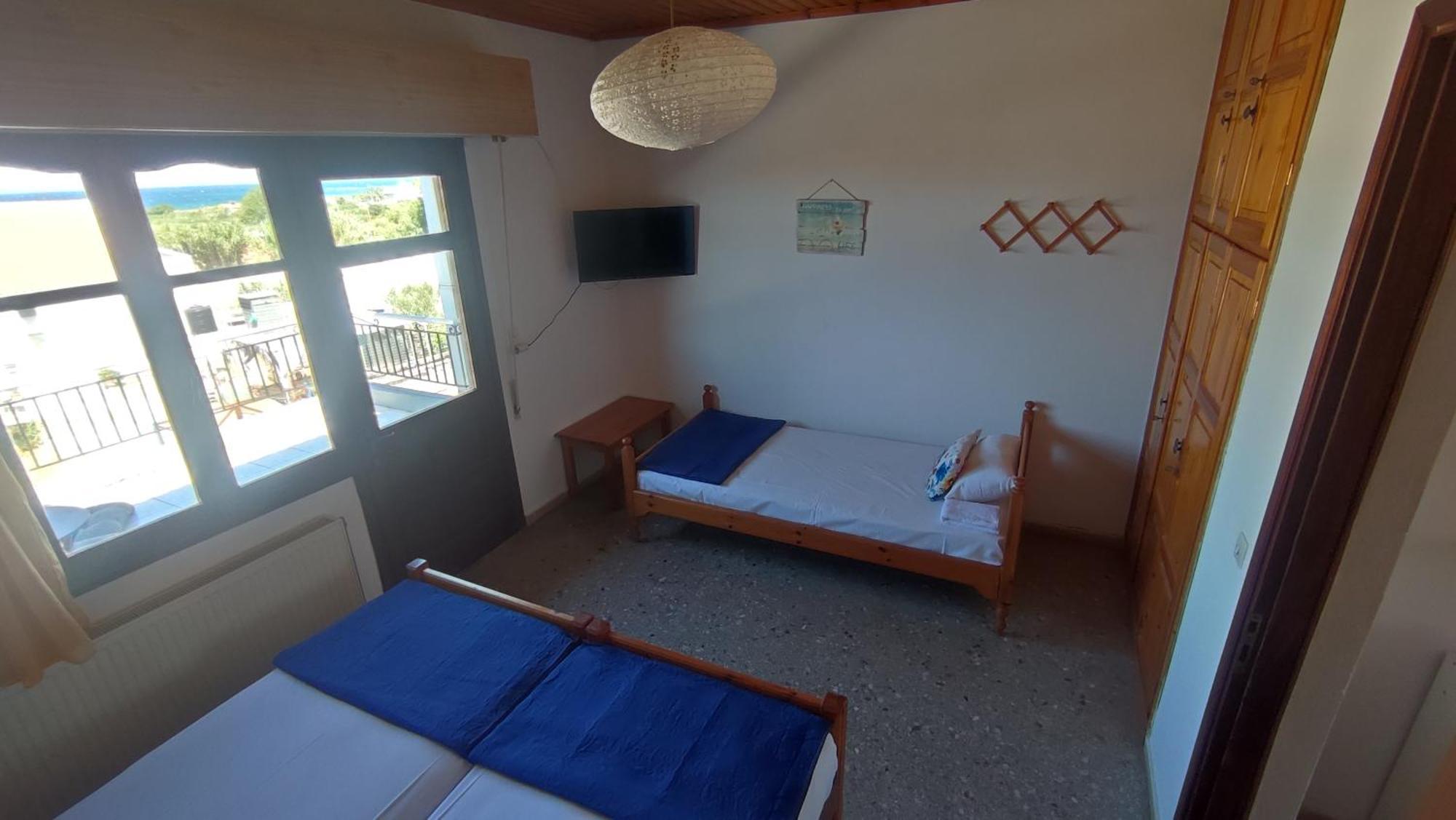 Petralonia Apartment Mytilene Ngoại thất bức ảnh